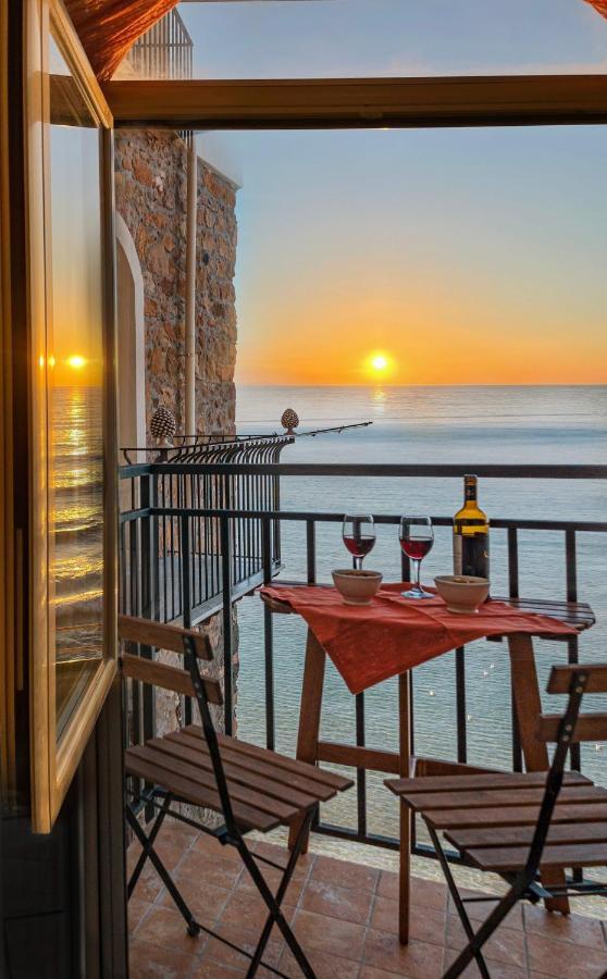 Tramonto Sul Mare Apartment Cefalu Exterior photo